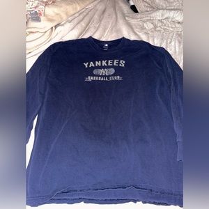 New York Yankees long sleeve shirt
